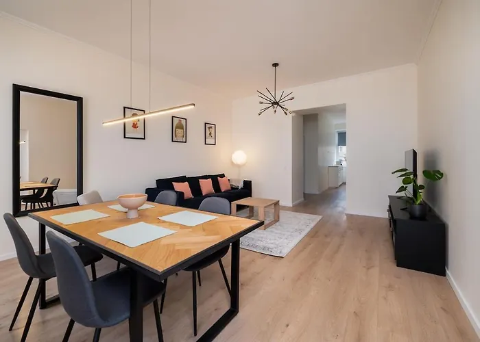 Dzīvoklis 2 Bedrooms - Location - By Innorental *