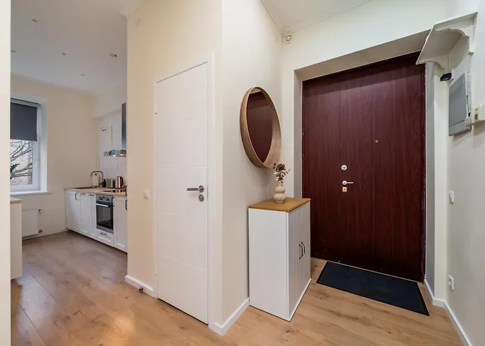 2 Bedrooms - Location - By Innorental