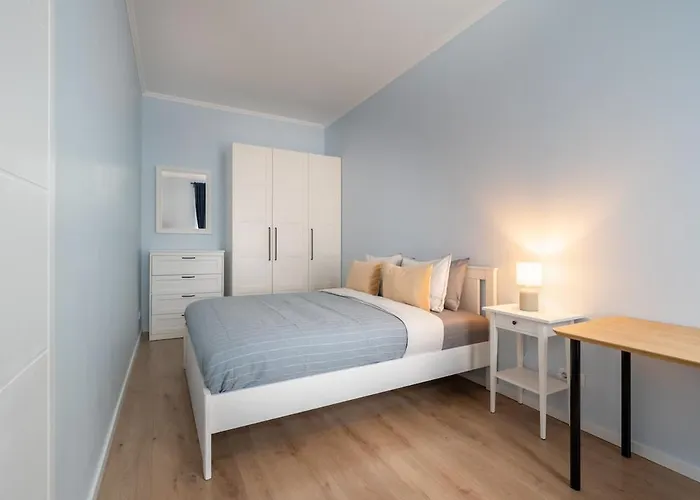 2 Bedrooms - Location - By Innorental 아파트 리가